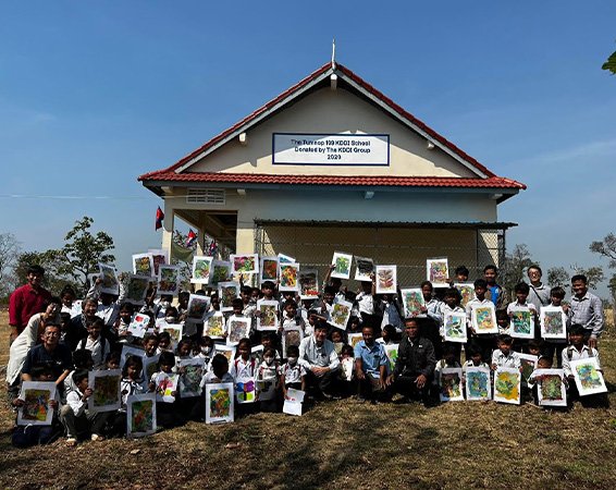 プレアヴィヒア州の村の小学校