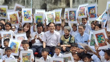 小さな美術スクールの活動